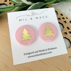 Christmas Tree Pale Pink 25mm Round Resin Studs