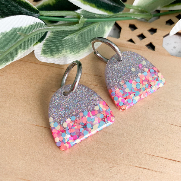 Arches Resin Huggie Dangle Earrings