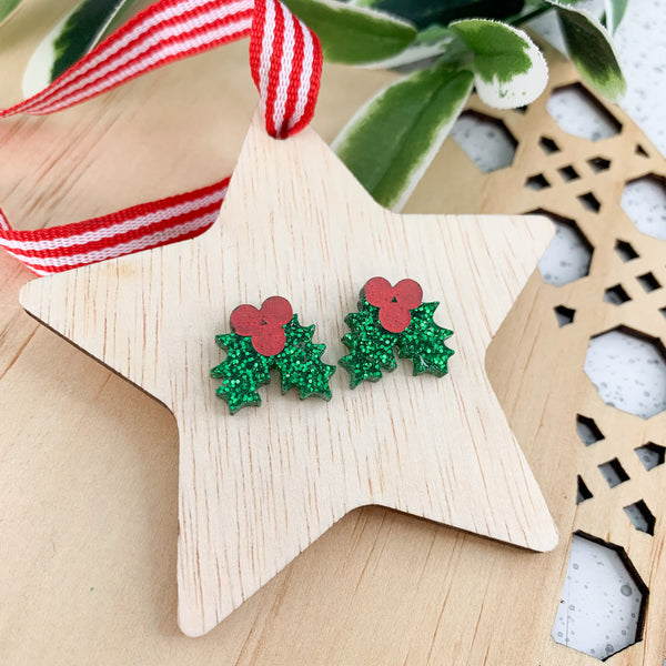 Christmas Star Wooden Decoration with Christmas Stud Earrings