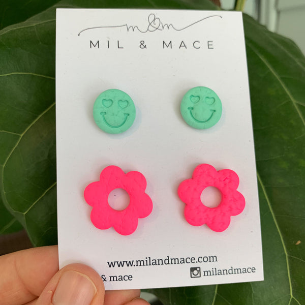 Flowers and Smiles Stud Pack