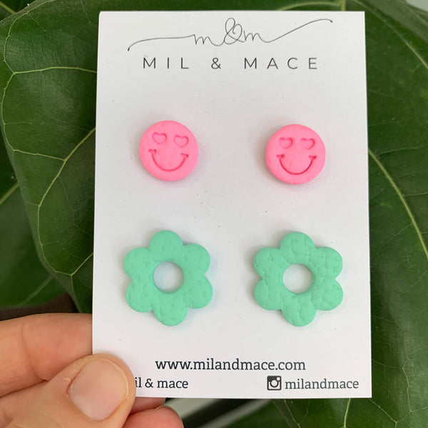 Flowers and Smiles Stud Pack