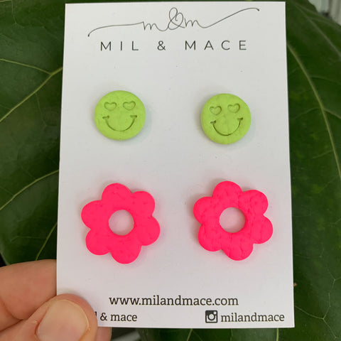 Flowers and Smiles Stud Pack