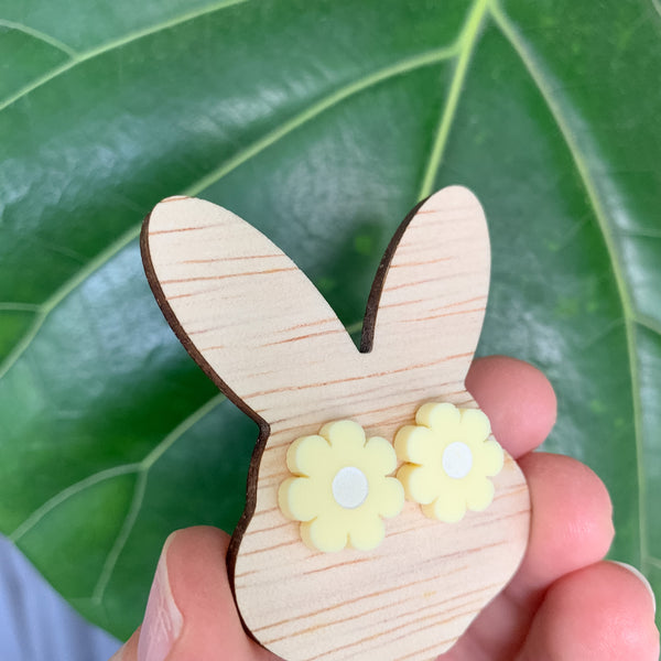 Easter Bunny Head Earring Holder with Flower Studs