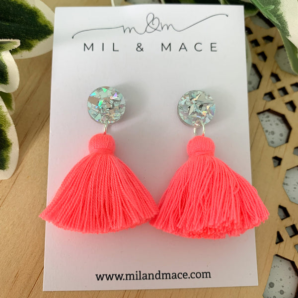 Tassel Drops Light Fluoro Pink Silver Top