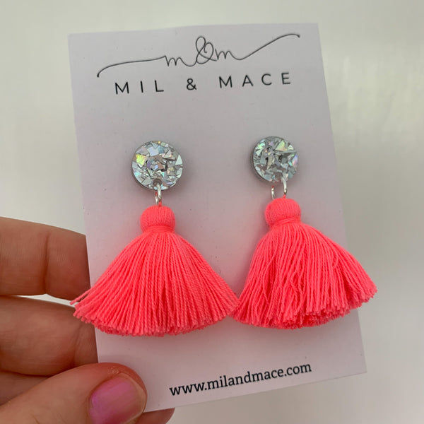 Tassel Drops Light Fluoro Pink Silver Top