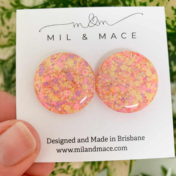 25mm Round Resin Studs